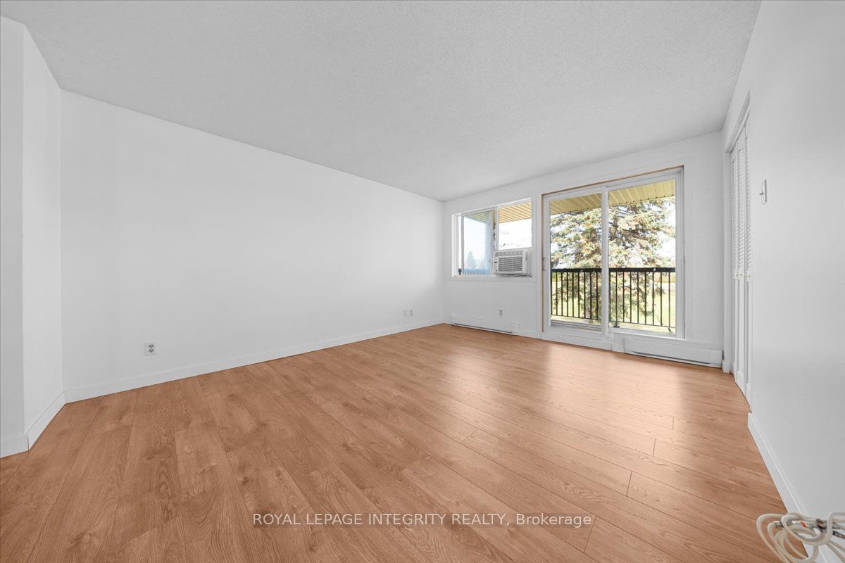 Additional image 6 of 207-6470 Bilberry Drive, Ottawa, ON, K1C 4P1
