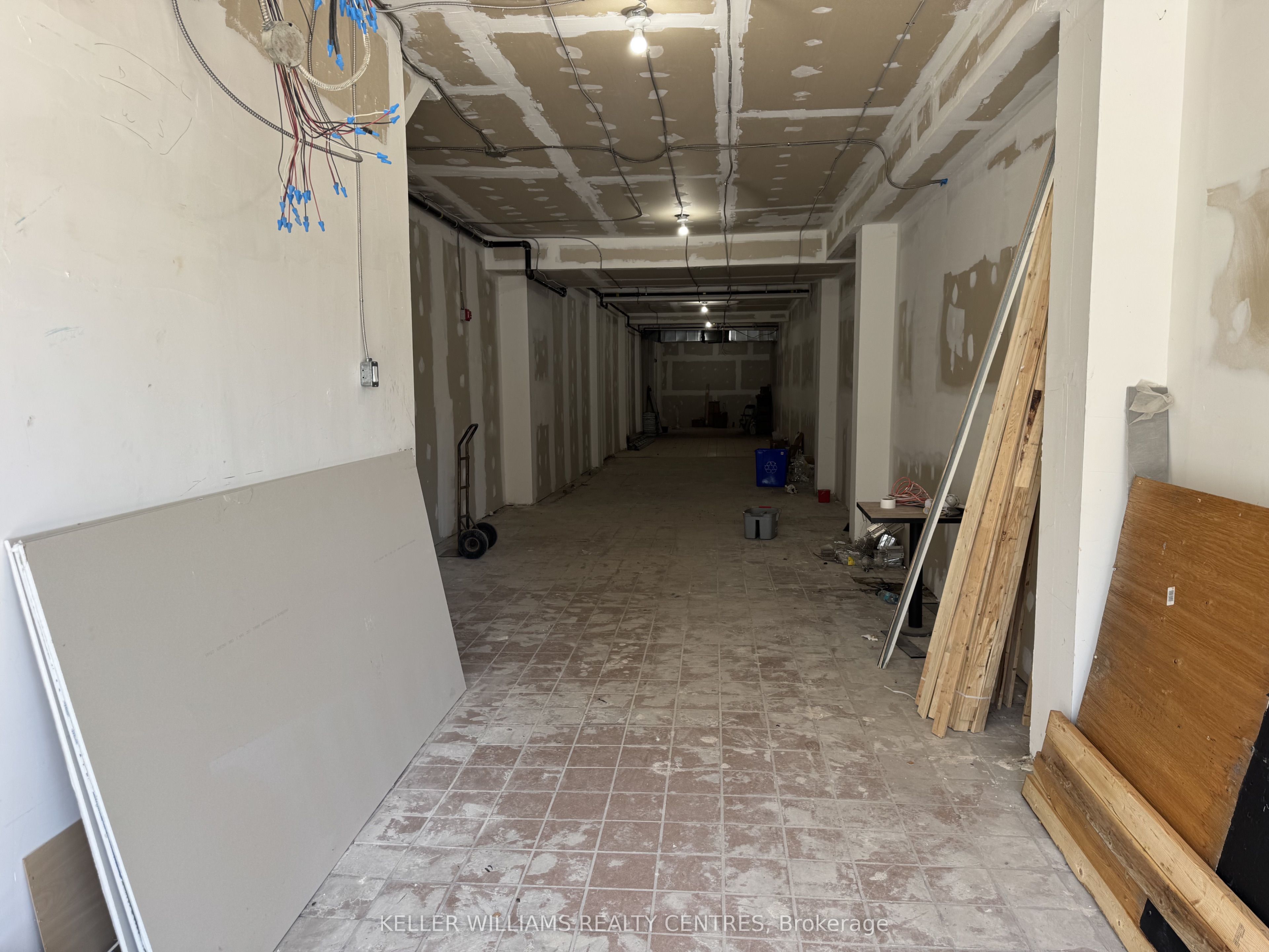 Additional image 5 of A-1402 Queen Street W, Toronto, ON, M6K 1L9