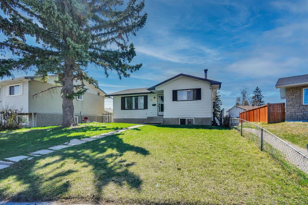 Additional image 4 of 43 Maranda Close NE, Calgary, AB, T2A 3E7