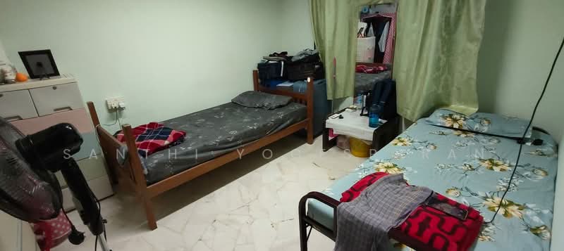 635 Yishun Street 61 photo 5