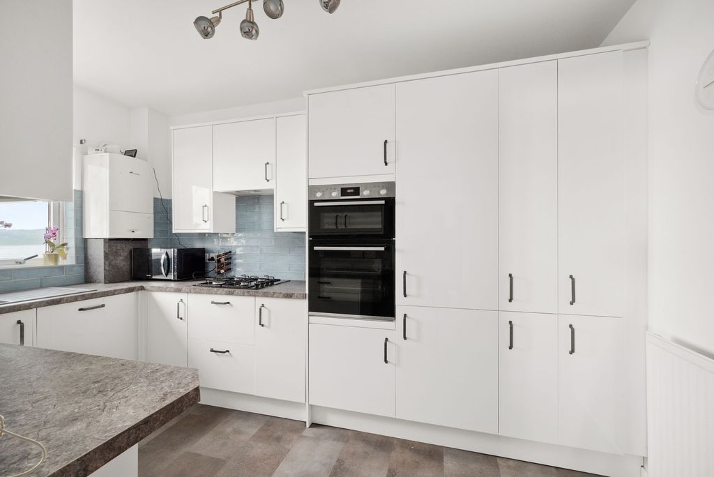 Additional image 9 of 2 bed flat for saleFlat 23 Taypark, Broughty Ferry DD5