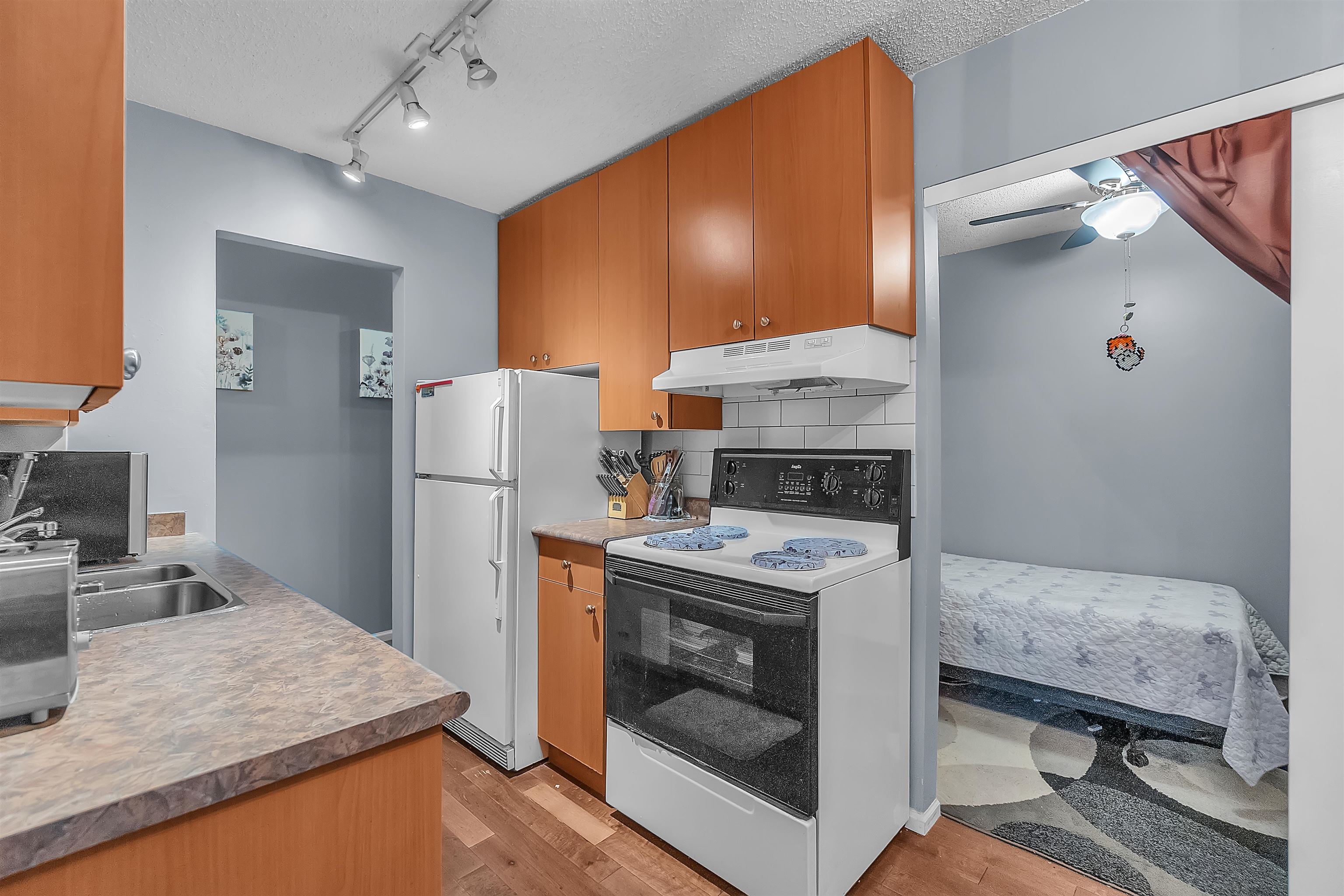 Additional image 4 of 107-170 3rd Street E, North Vancouver, BC, V7L 1E6