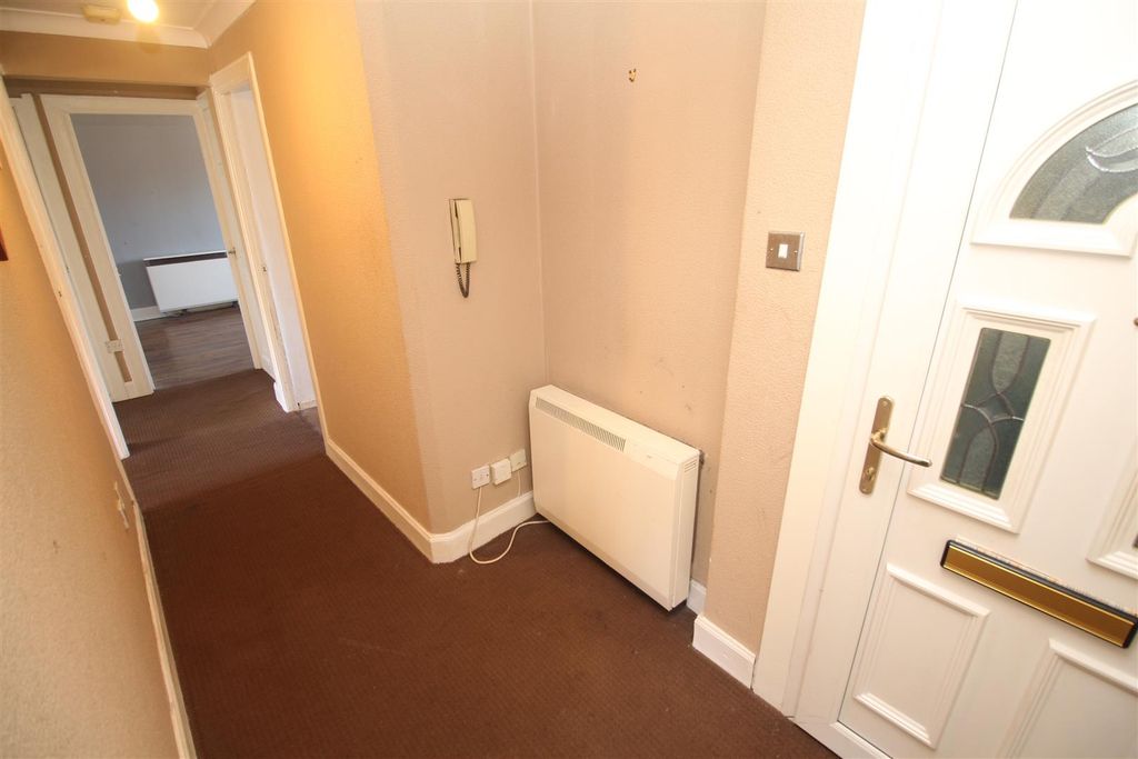Additional image 10 of 3 bed flat for saleKilcreggan View, Greenock PA15