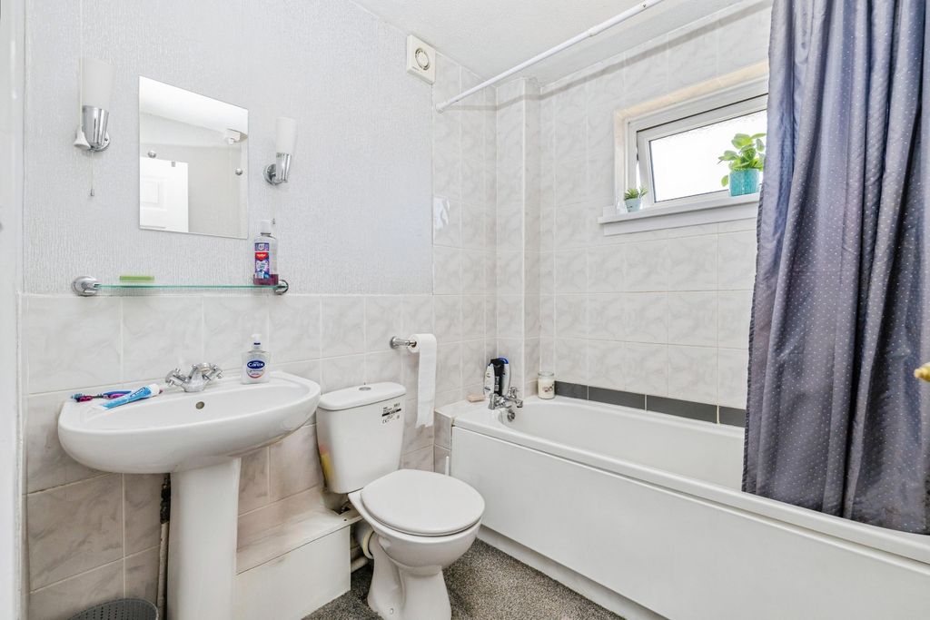 Additional image 14 of 4 bed detached house for saleHeysham Close, Lincoln LN5