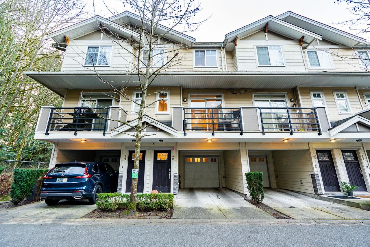 30-6383 140th St Street, Surrey, BC, V3W 0E9