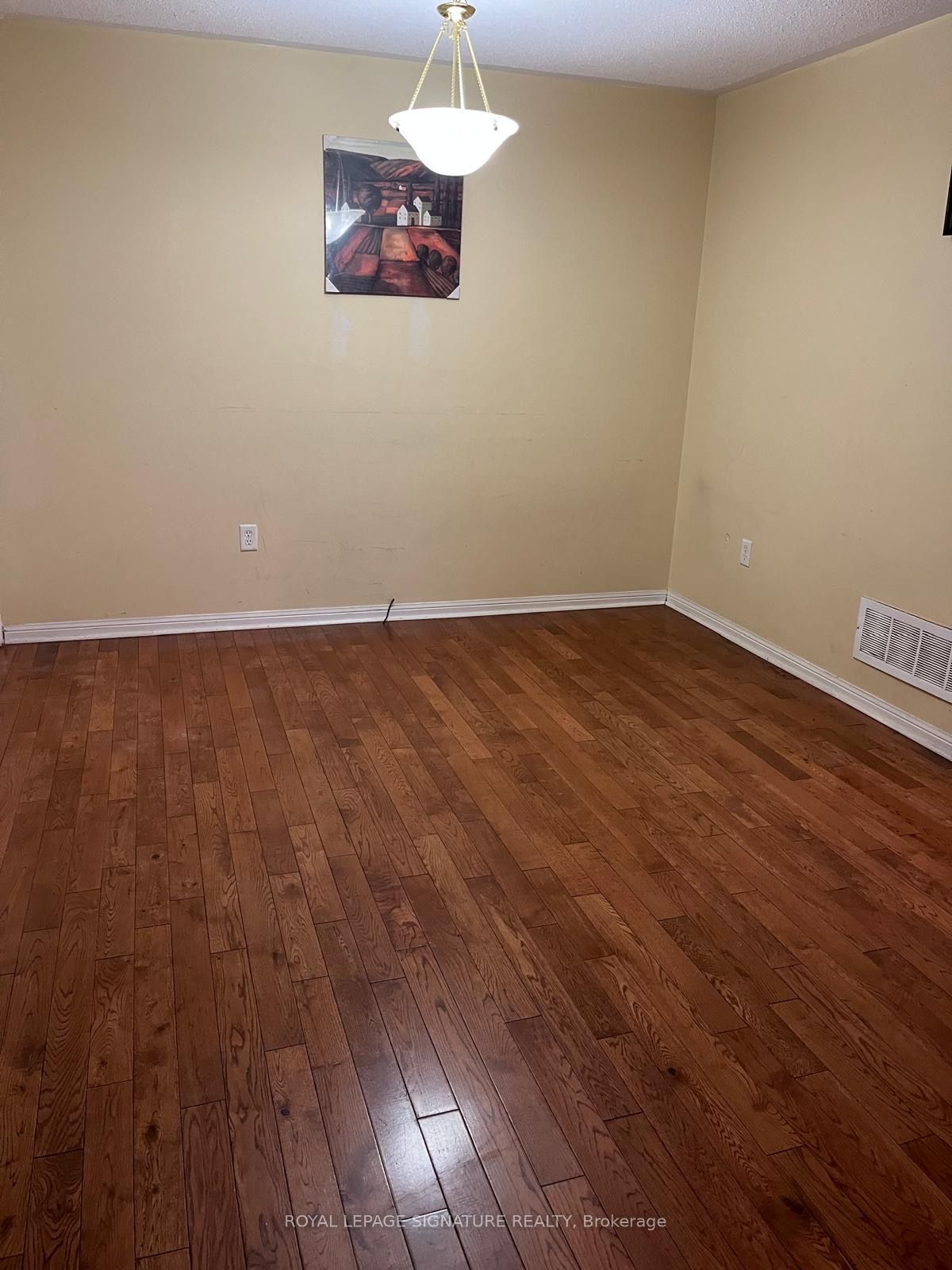 12 Murphy Road, Brampton, ON, L6S 6L2 photo 3