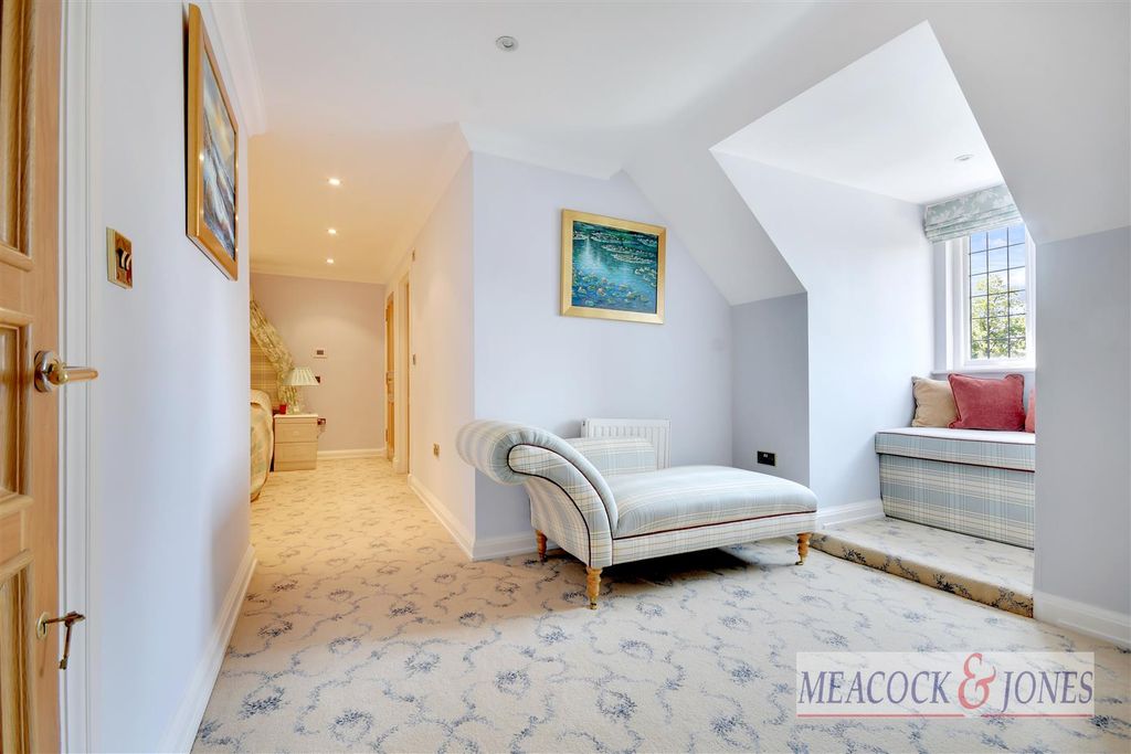 Additional image 31 of 7 bed detached house for saleHutton Mount, Brentwood CM13