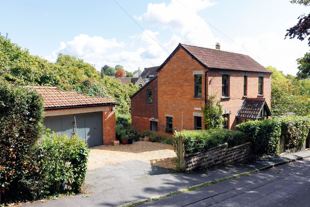 3 bed detached house to rentShop Lane, Pilton BA4