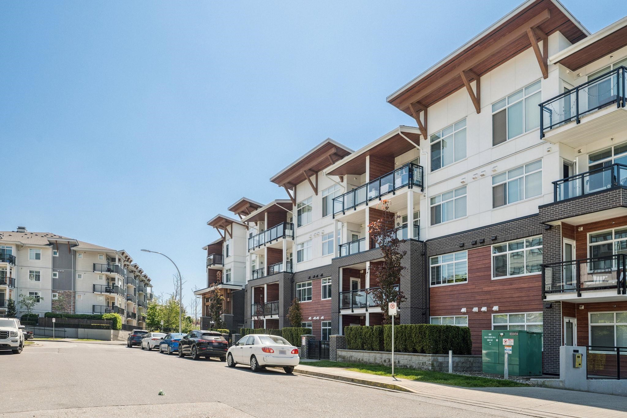 Additional image 3 of 307-5415 Brydon Crescent, Langley, BC, V3A 0N4