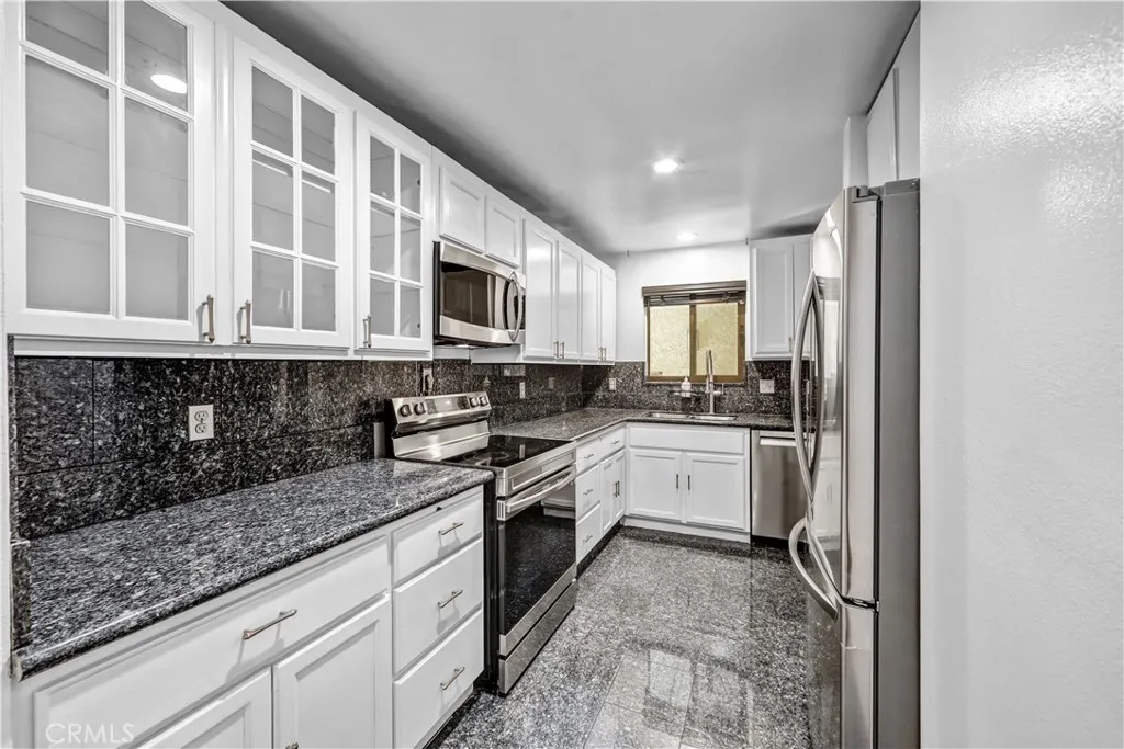 Additional image 46 of 1900 Vine Street Unit 212, Los Angeles, CA 90068