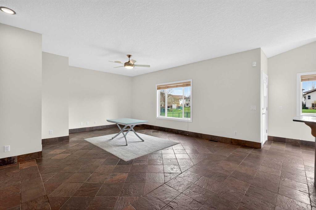 Additional image 4 of 172 Cove Drive, Chestermere, AB, T1X1E5