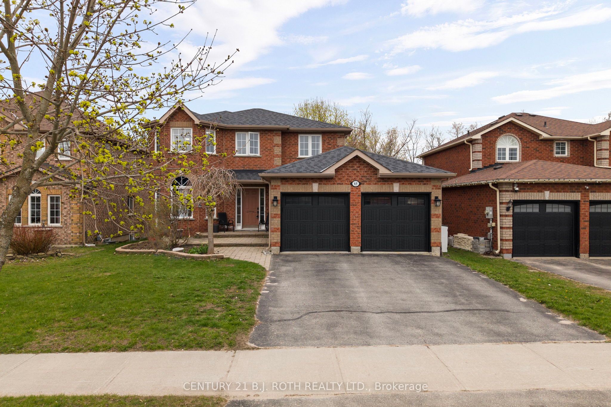 Additional image 2 of 45 White Elm Road, Barrie, ON, L4N 0E5
