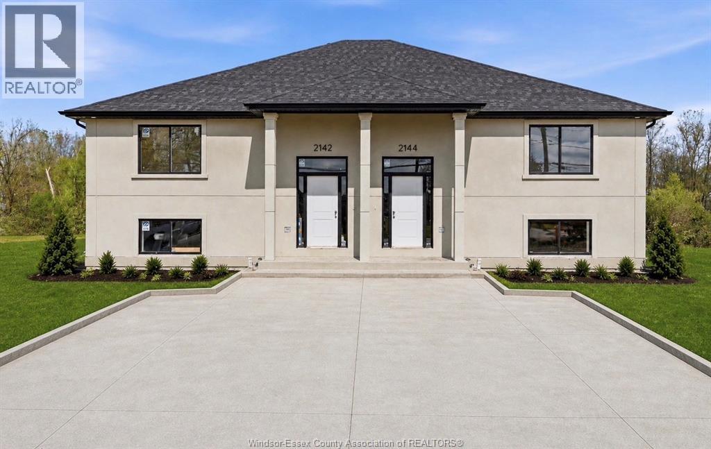 2142 Daytona , Windsor, ON, N9C2L7