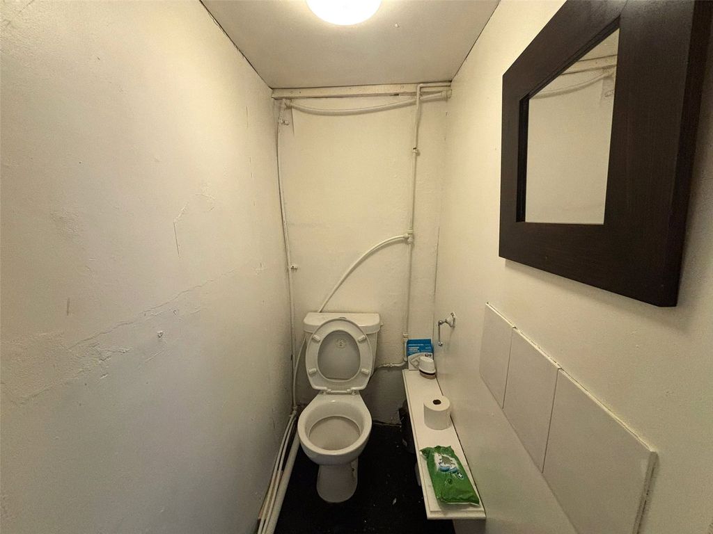 Additional image 19 of 1 bed flat for saleSt. Marys Street, Haverfordwest, Pembrokeshire SA61