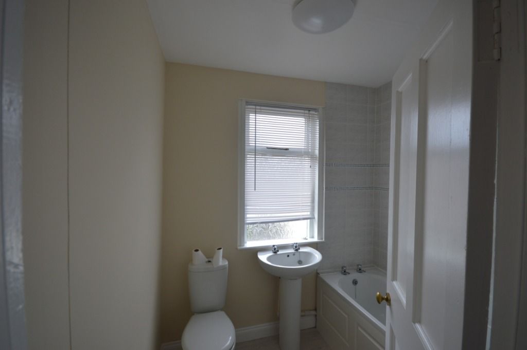 Additional image 10 of 3 bed semi-detached house to rentHall Park, Abernethy PH2