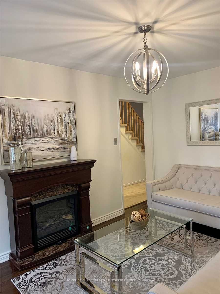 Additional image 3 of 38-550 Steddick Court, Mississauga, ON, L5R 3S8