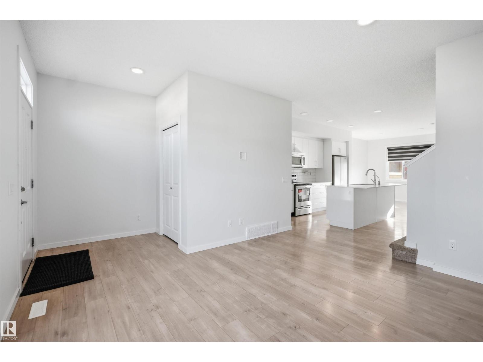 Additional image 6 of 2125 Maple Road NW, Edmonton, AB, T6T2L6