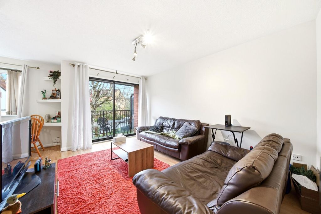 Additional image 3 of 2 bed flat for saleTurnstone Wharf, Nottingham NG7