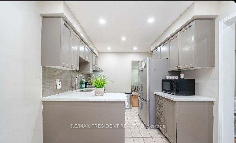89 Pebblestone Circle, Brampton, ON, L6X 4M8 photo 5