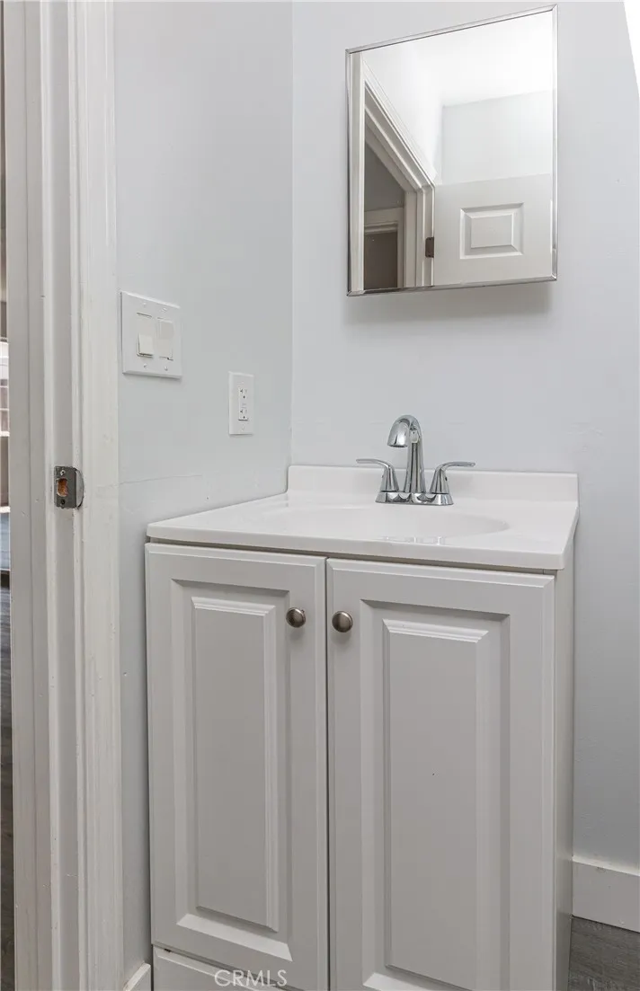 Additional image 80 of 2421 S Cloverdale Avenue, Los Angeles, CA 90016