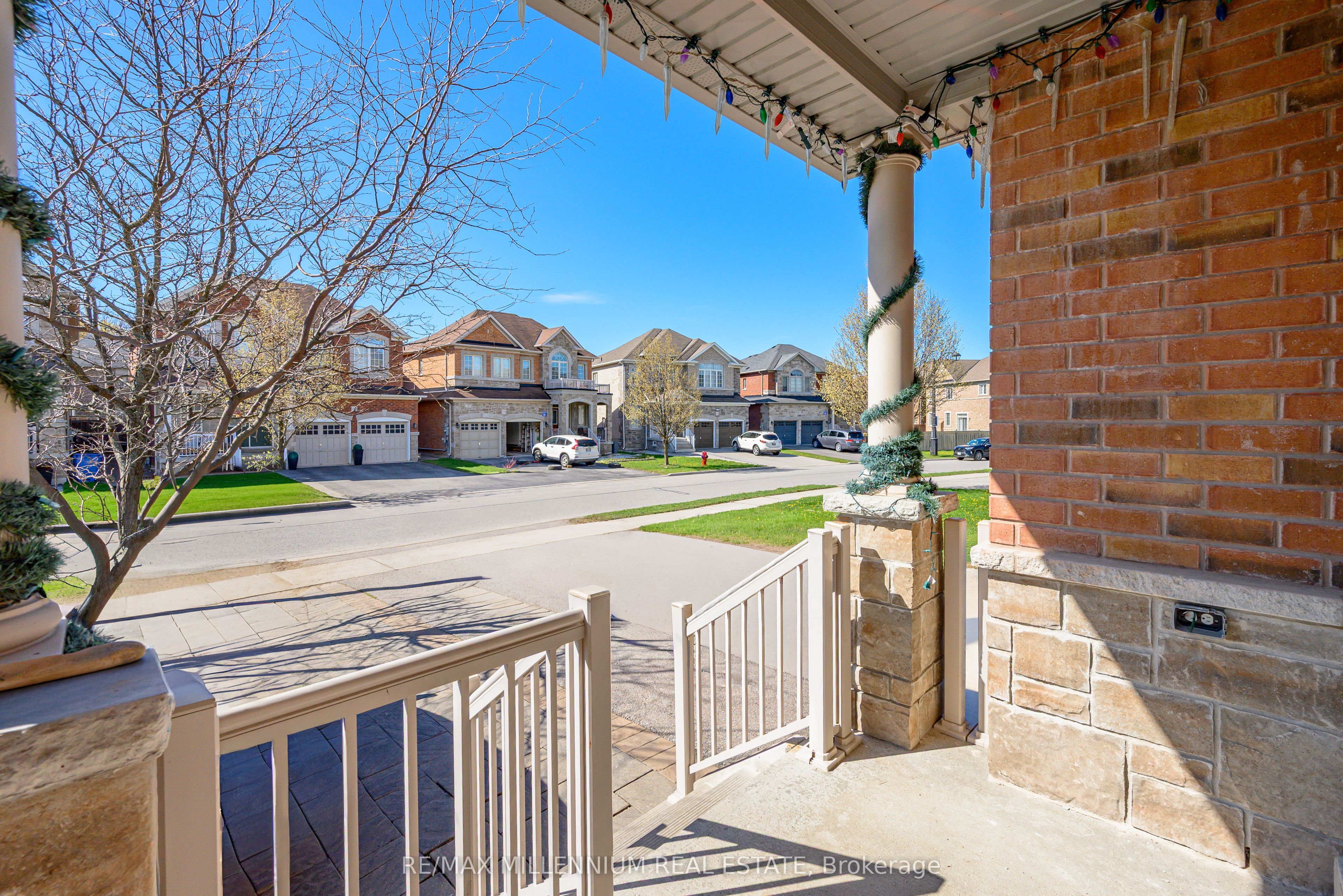 Additional image 4 of 1211 Mccron Crescent, Newmarket, ON, L3X 0C5