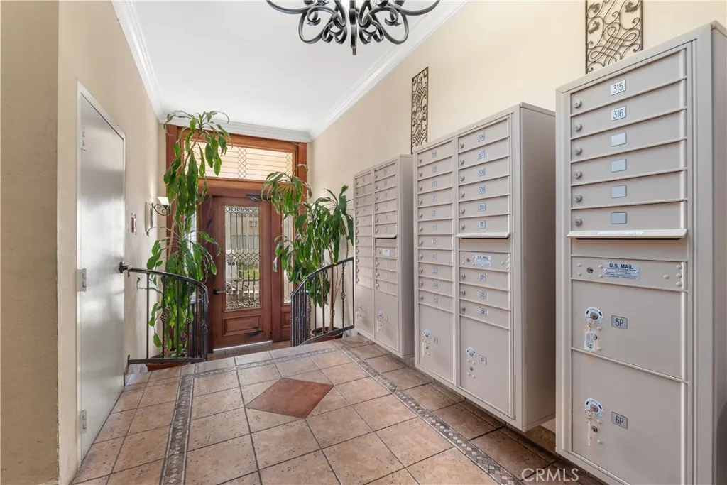 Additional image 19 of 5257 Radford Ave Unit 101, Valley Village, CA 91607