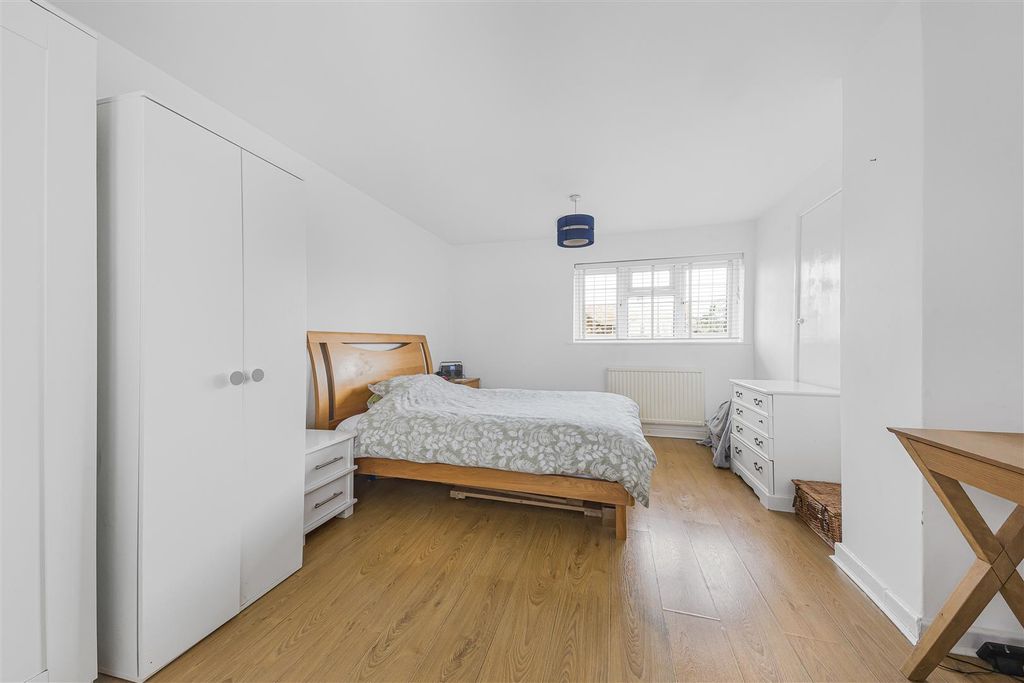 Additional image 11 of 3 bed semi-detached house for saleFawley Road, Reading RG30