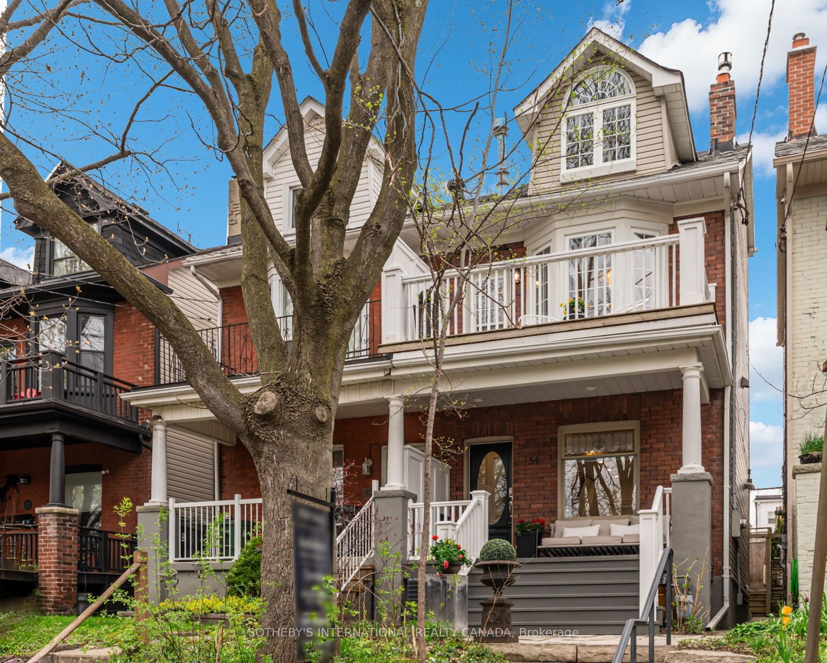 54 Dingwall Avenue, Toronto, ON, M4J 1C3