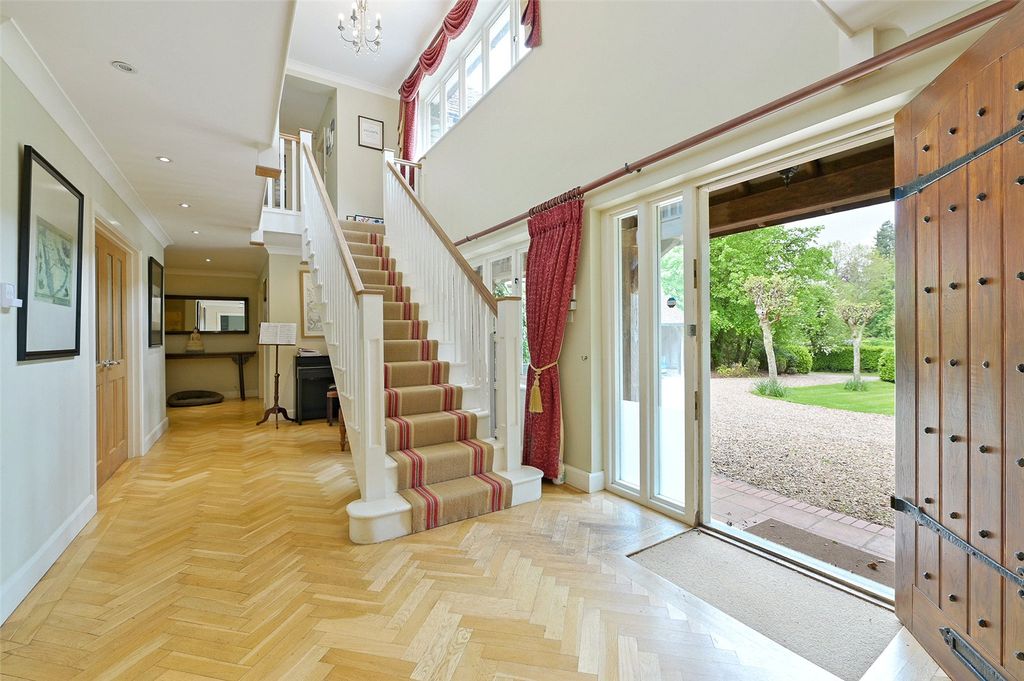 Additional image 2 of 5 bed detached house to rentDoggetts Wood Lane, Chalfont St. Giles, Buckinghamshire HP8