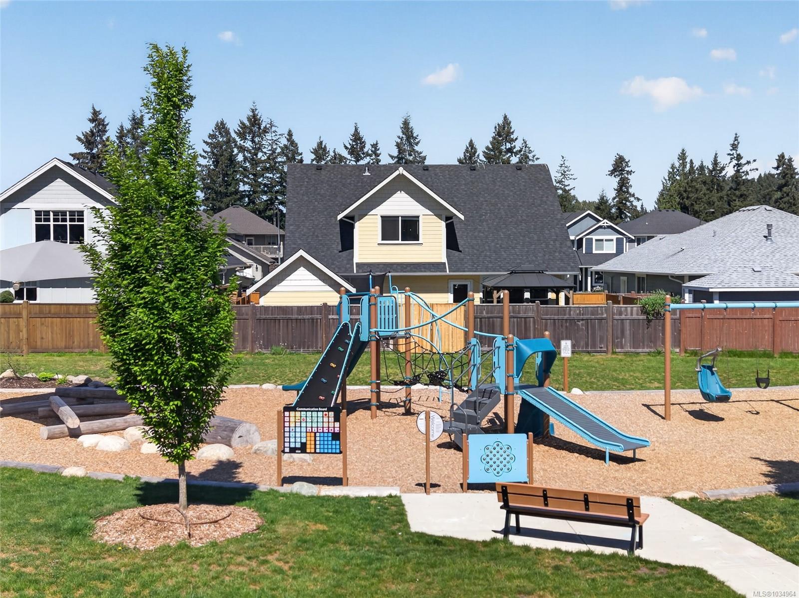 Additional image 6 of 2538 Branch Avenue, Courtenay, BC, V9N 9J9