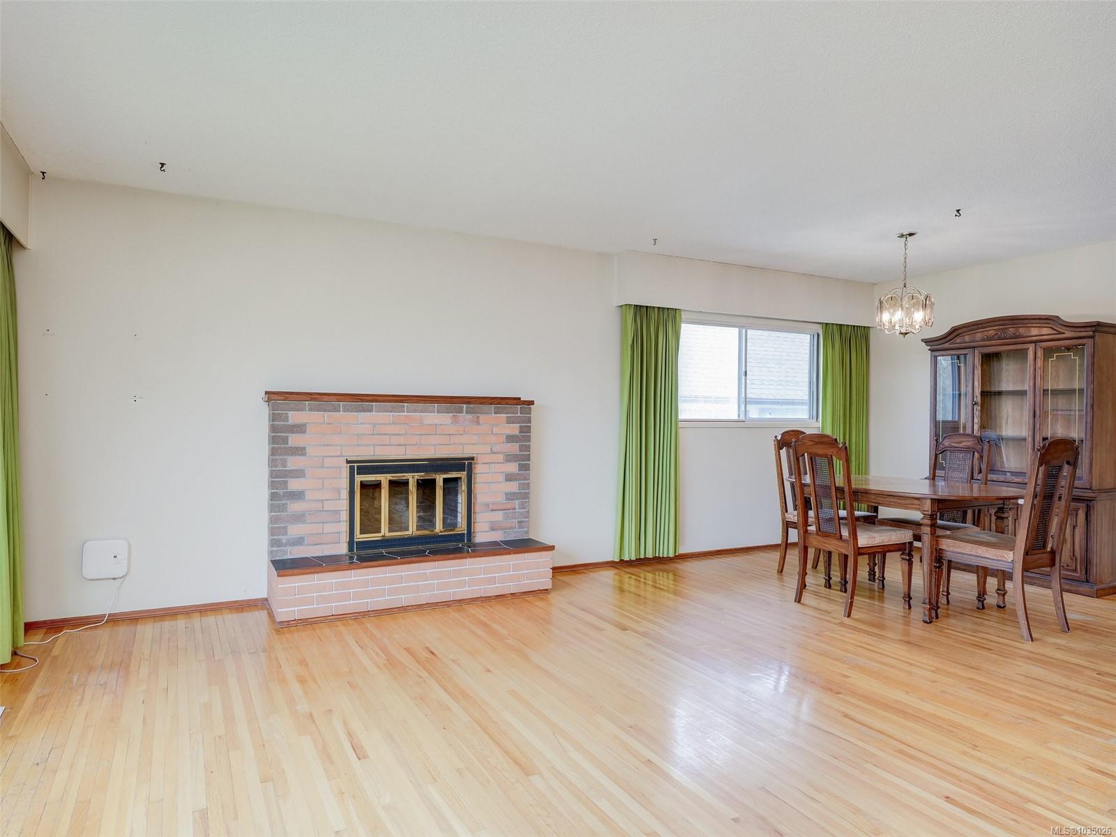Additional image 5 of 3131 Yew Street, Victoria, BC, V8X 1M7