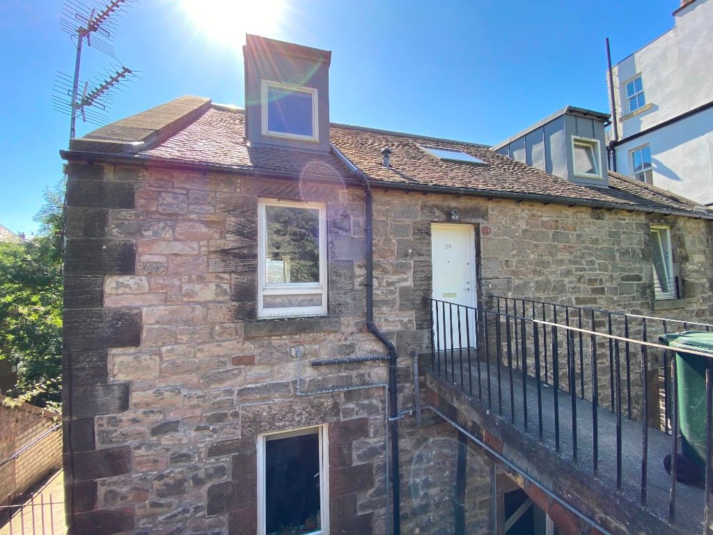 6 bed flat to rentSt Leonards Bank, Newington, Edinburgh EH8