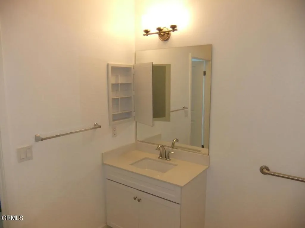 Additional image 52 of 201 Westpark Court Unit A, Camarillo, CA 93012
