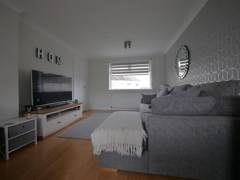 Additional image 3 of 2 bed terraced house to rentFalcon Road, Johnstone PA5