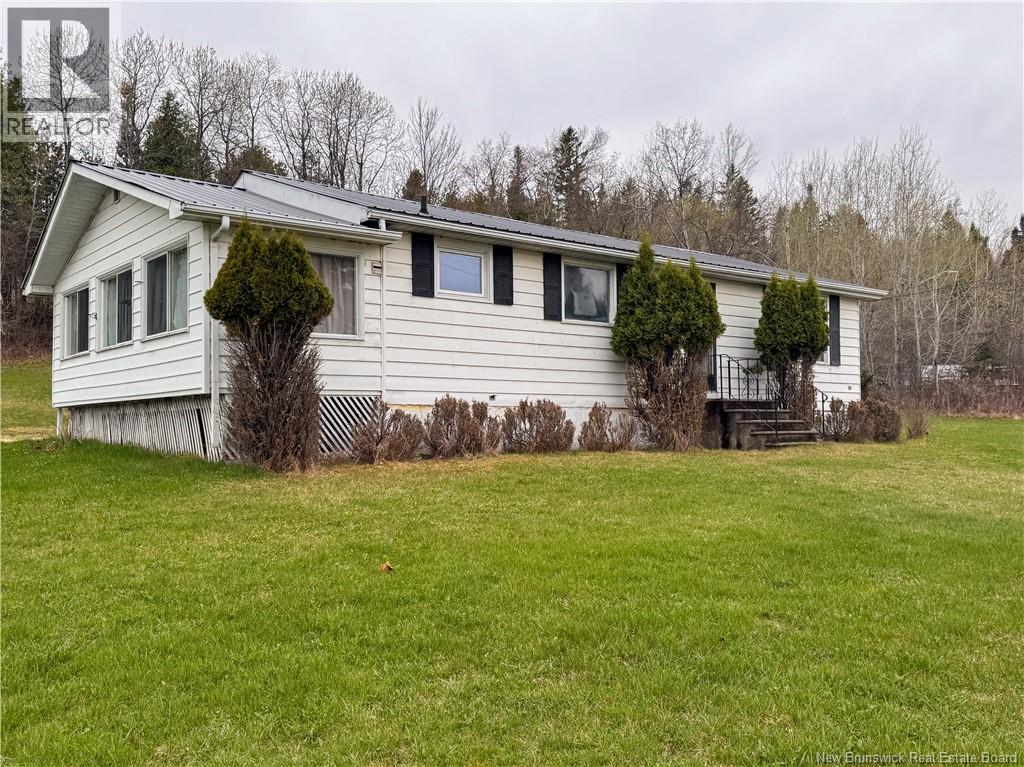 205 Houlton Street, Woodstock, NB, E7M4L7