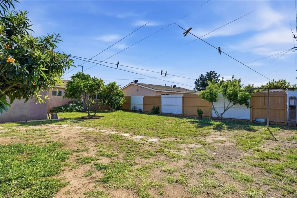 Additional image 27 of 911 W Orchard St, Santa Maria, CA 93458