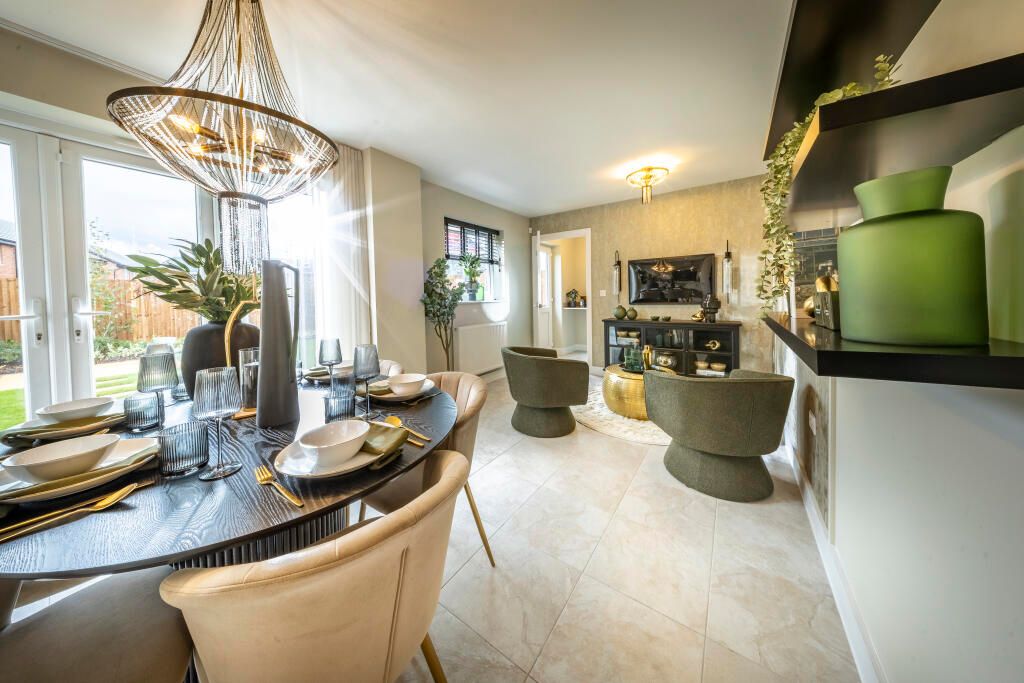 4 bed detached house for saleNew Brighton CH7 photo 4