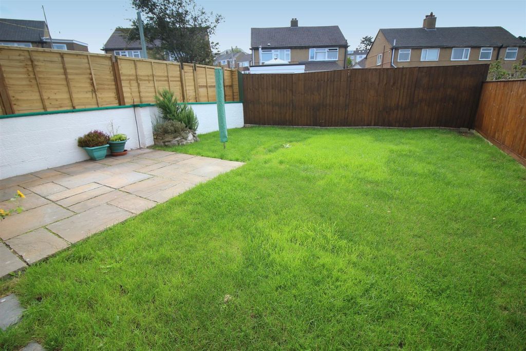 Additional image 10 of 3 bed semi-detached house to rentDolphin Close, Plymstock, Plymouth PL9
