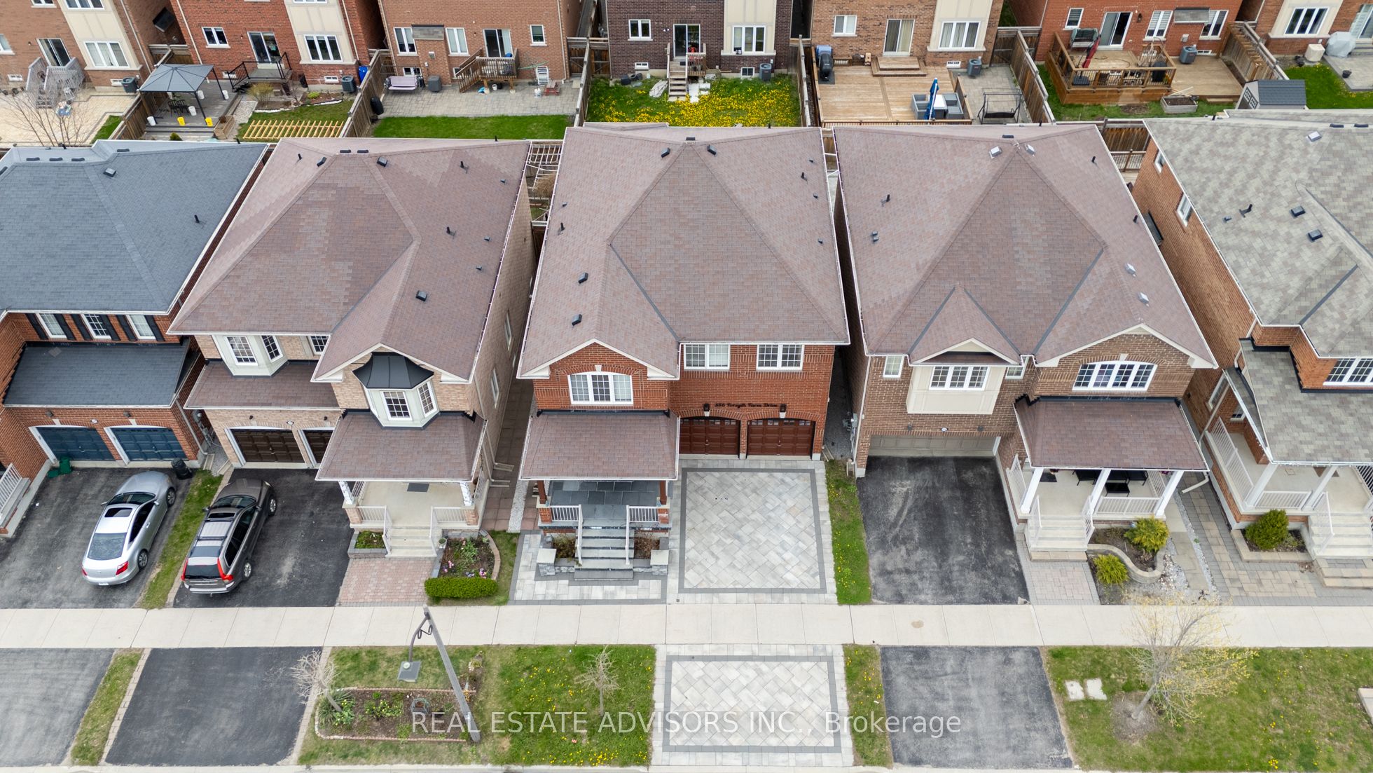 Additional image 2 of 556 Forsyth Farm Drive, Whitchurch-stouffville, ON, L4A 0N3