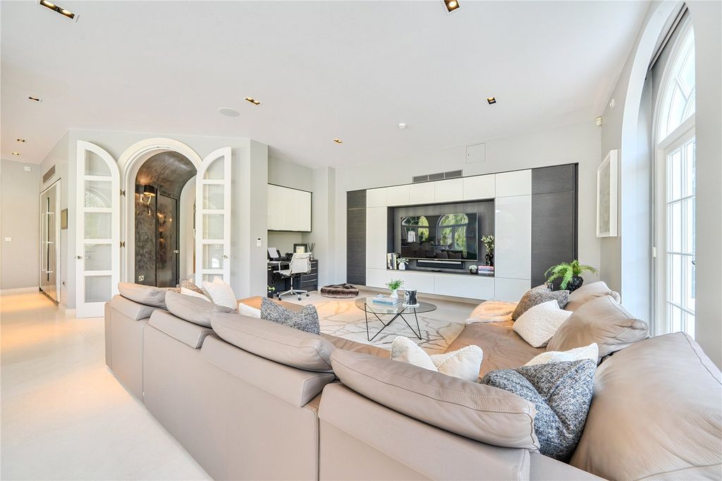 Additional image 28 of 6 bed detached house for salePriory Drive, Stanmore HA7