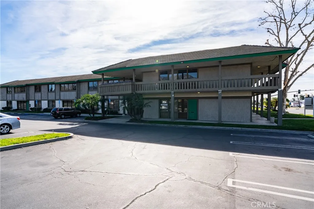 Additional image 24 of 222 N Mountain Avenue, Upland, CA 91876