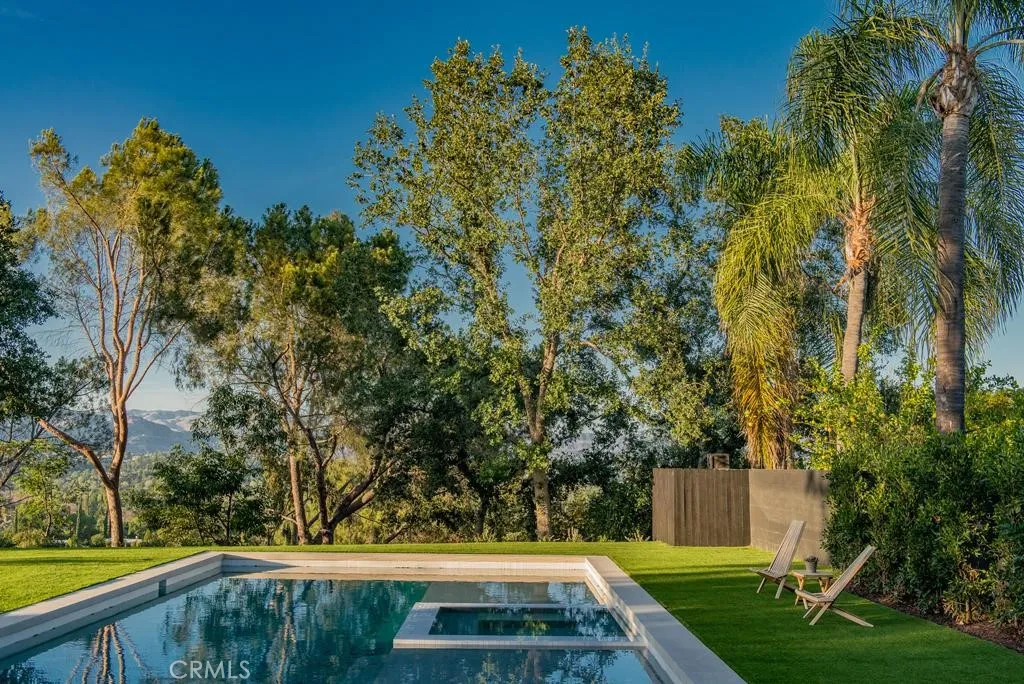 Additional image 58 of 24245 Hatteras St, Woodland Hills, CA 91367