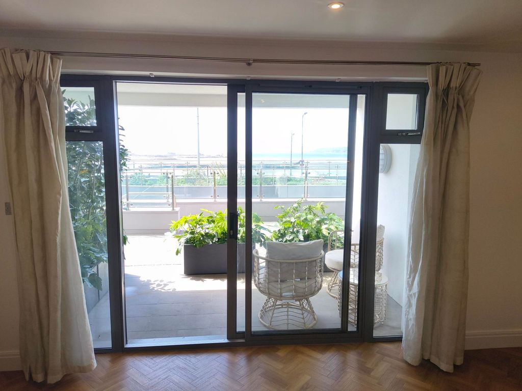 Additional image 13 of 2 bed flat to rent30 West Park Apartments, St Helier JE2