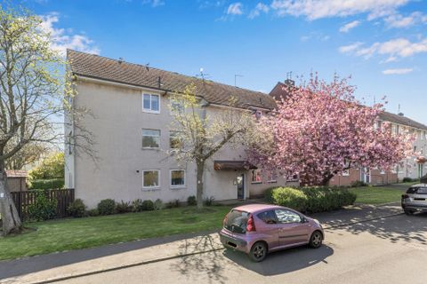 101 (2F1) Sighthill Loan, Sighthill, Edinburgh EH11