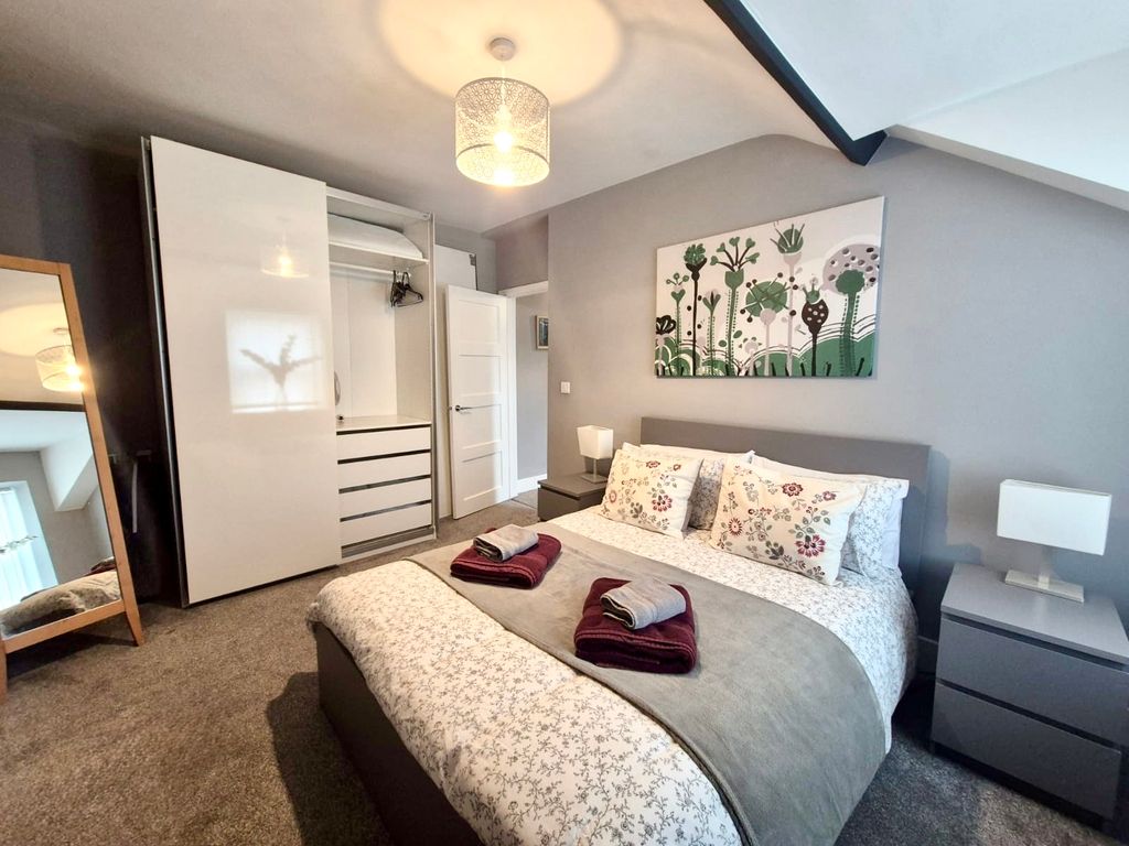 Additional image 9 of 3 bed property to rentBradenham Place, Penarth CF64