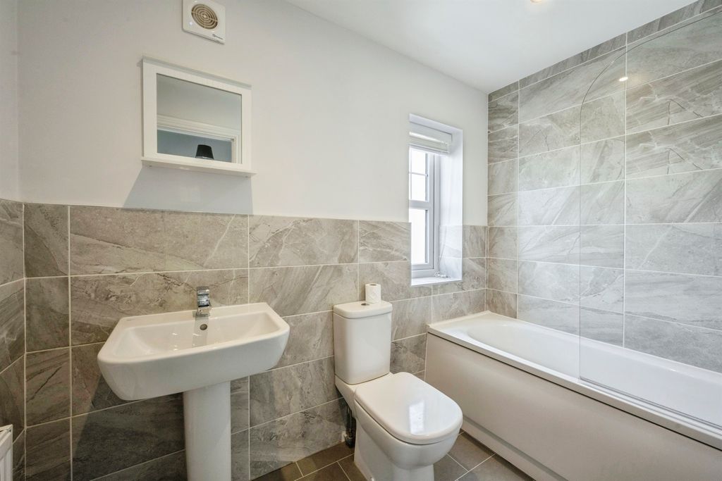 Additional image 8 of 1 bed flat for saleWaterloo Court, Scunthorpe DN17
