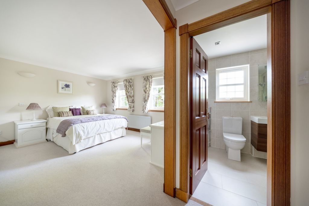 Additional image 15 of 5 bed villa for sale1 South Steil, Glenlockhart, Edinburgh EH10