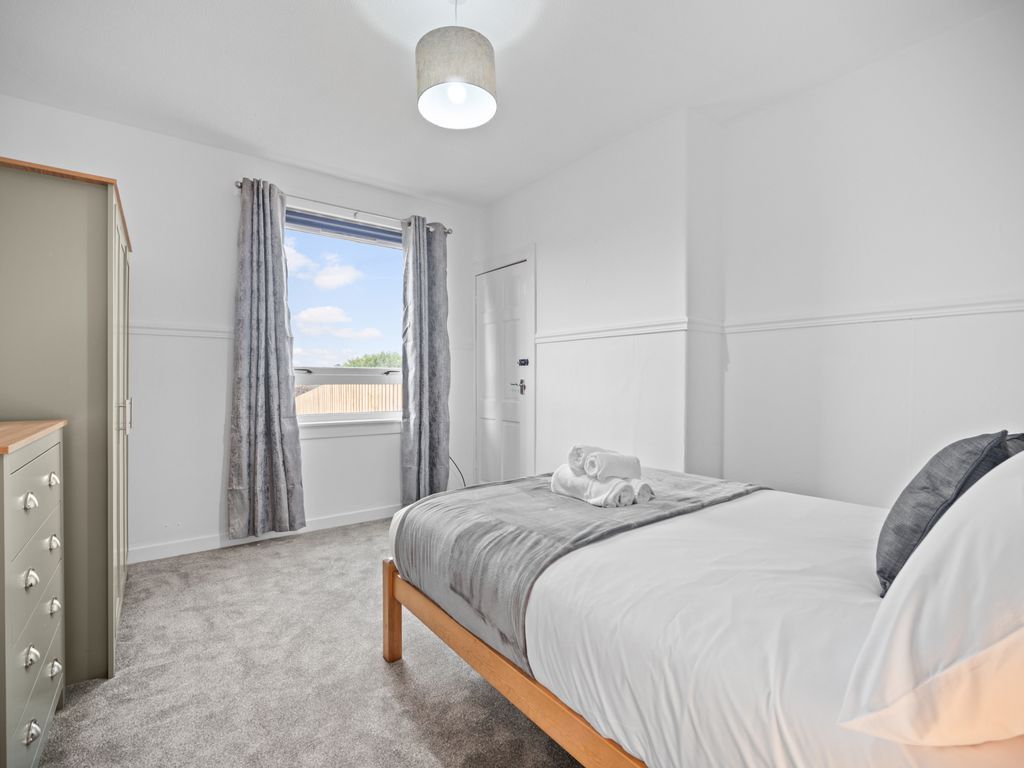 Additional image 10 of 2 bed flat to rentGlebe Road, Whitburn EH47