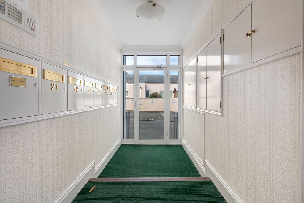 Additional image 3 of 4 bed flat for saleFlat 25 The Fountains, Ballure Promenade, Ramsey IM8