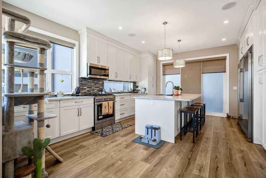 Additional image 5 of 2226 Westmount Road NW, Calgary, AB, T2N 3N4